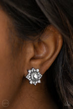 Load image into Gallery viewer, Interstellar Sparkle - Black Earrings
