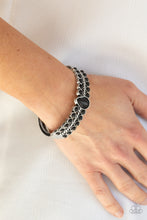 Load image into Gallery viewer, Nature Resort - Black Bracelet
